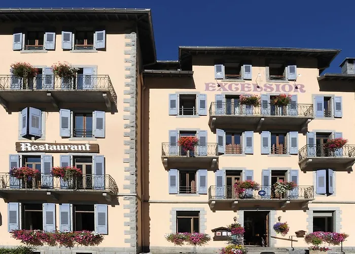 Excelsior & 4* Chamonix