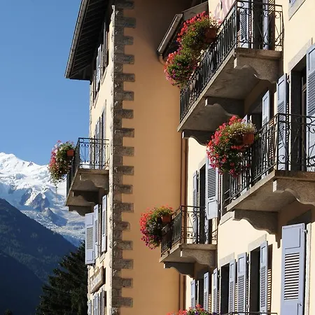 Excelsior Hôtel&spa 4*