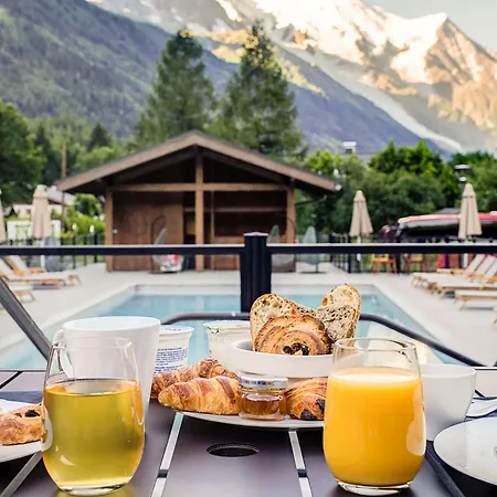 Excelsior Hôtel&spa Hotel